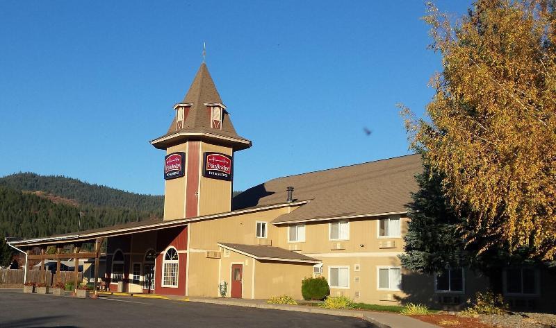 Fairbridge Inn & Suites Kellogg Exterior photo