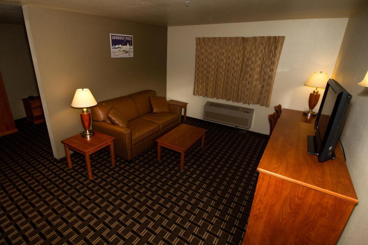 Fairbridge Inn & Suites Kellogg Exterior photo